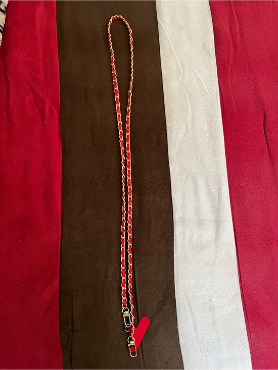 Jewelry - Fashion Red and Gold Chain Strap for Cellphone or Bag.